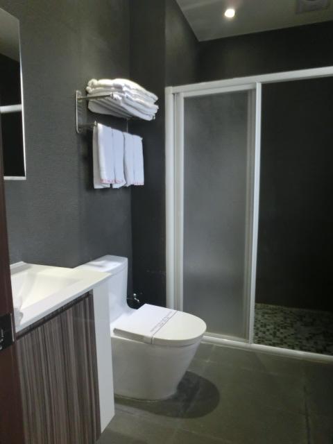 Happy Hostel Луган Экстерьер фото
